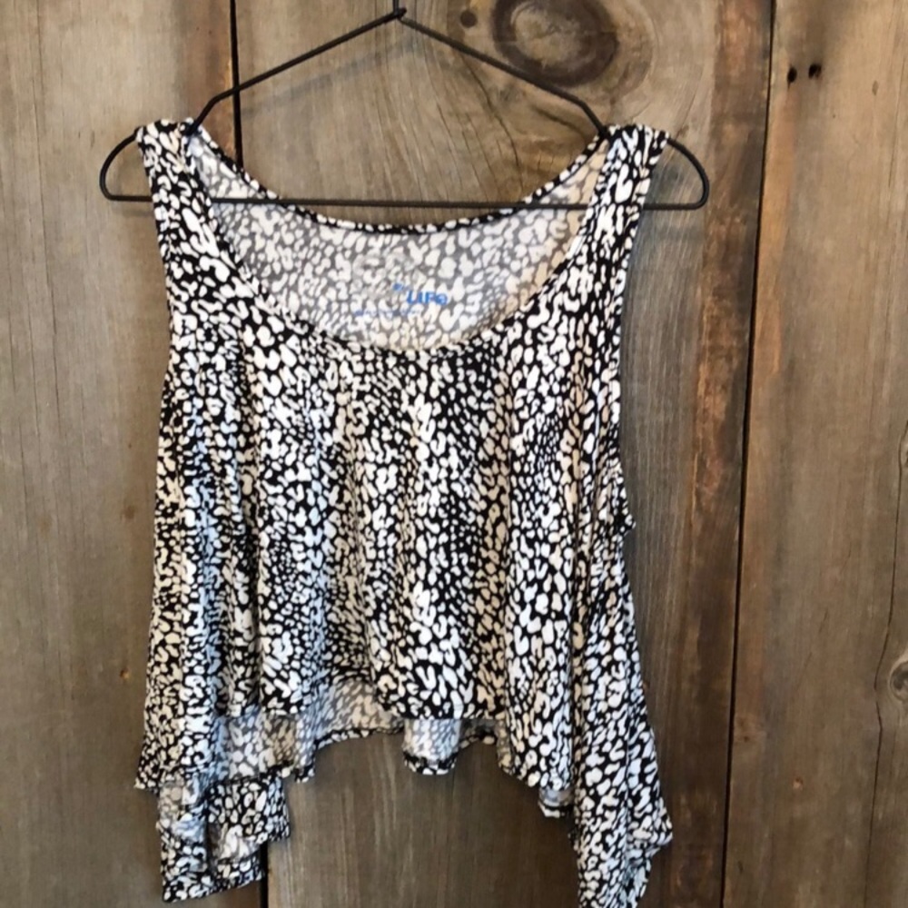 NWOT Blue Life Animal Print Tank in Black & White Size Small